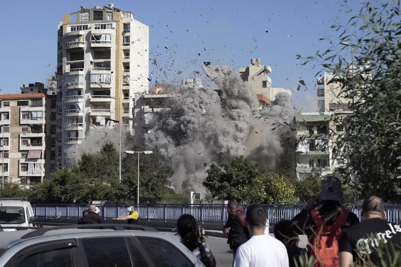 Israeli Airstrike Levels Beirut Apartment Building Amid Ongoing Conflict